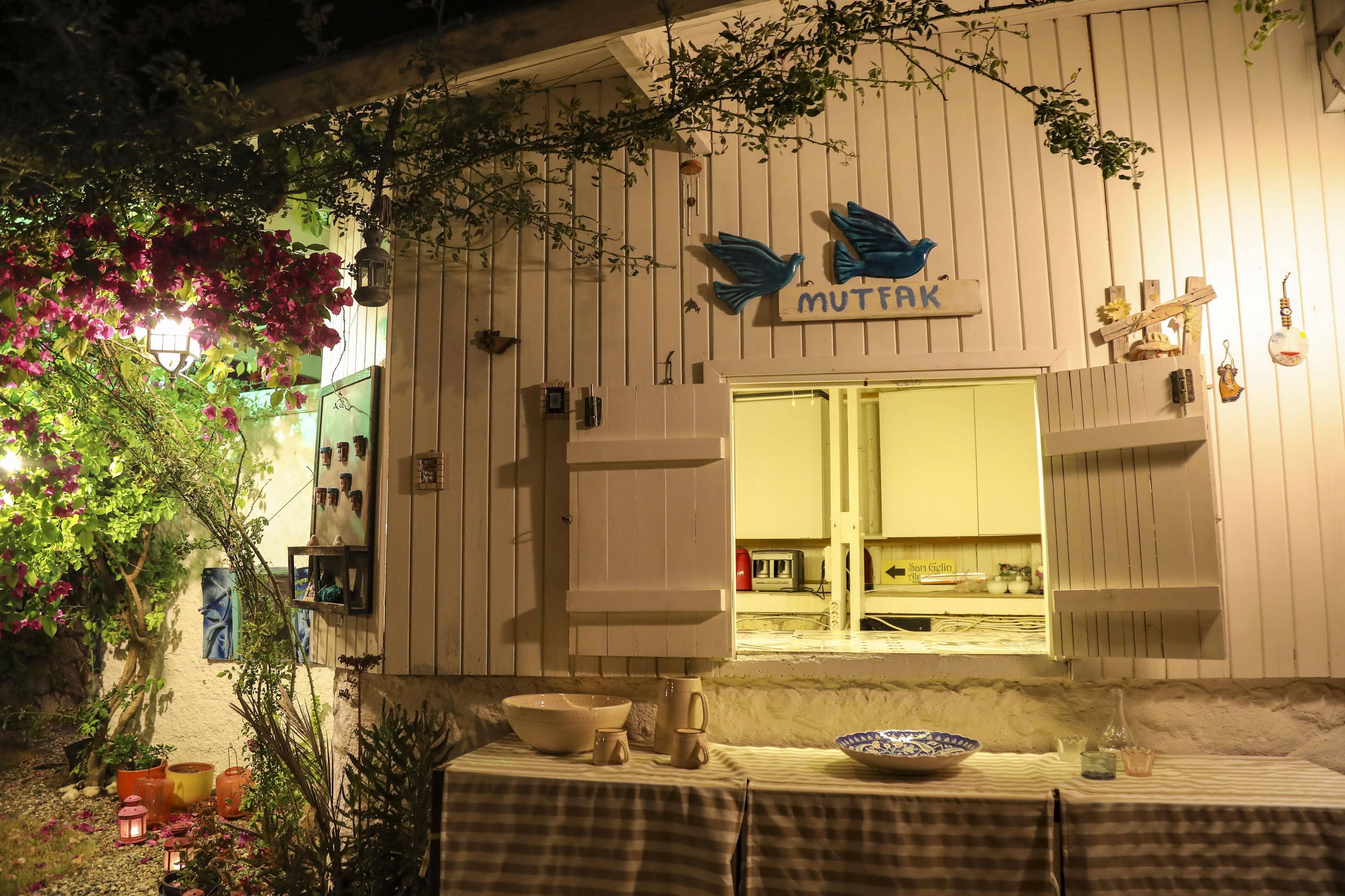 Sari Gelin Alacati Hotel Exterior photo