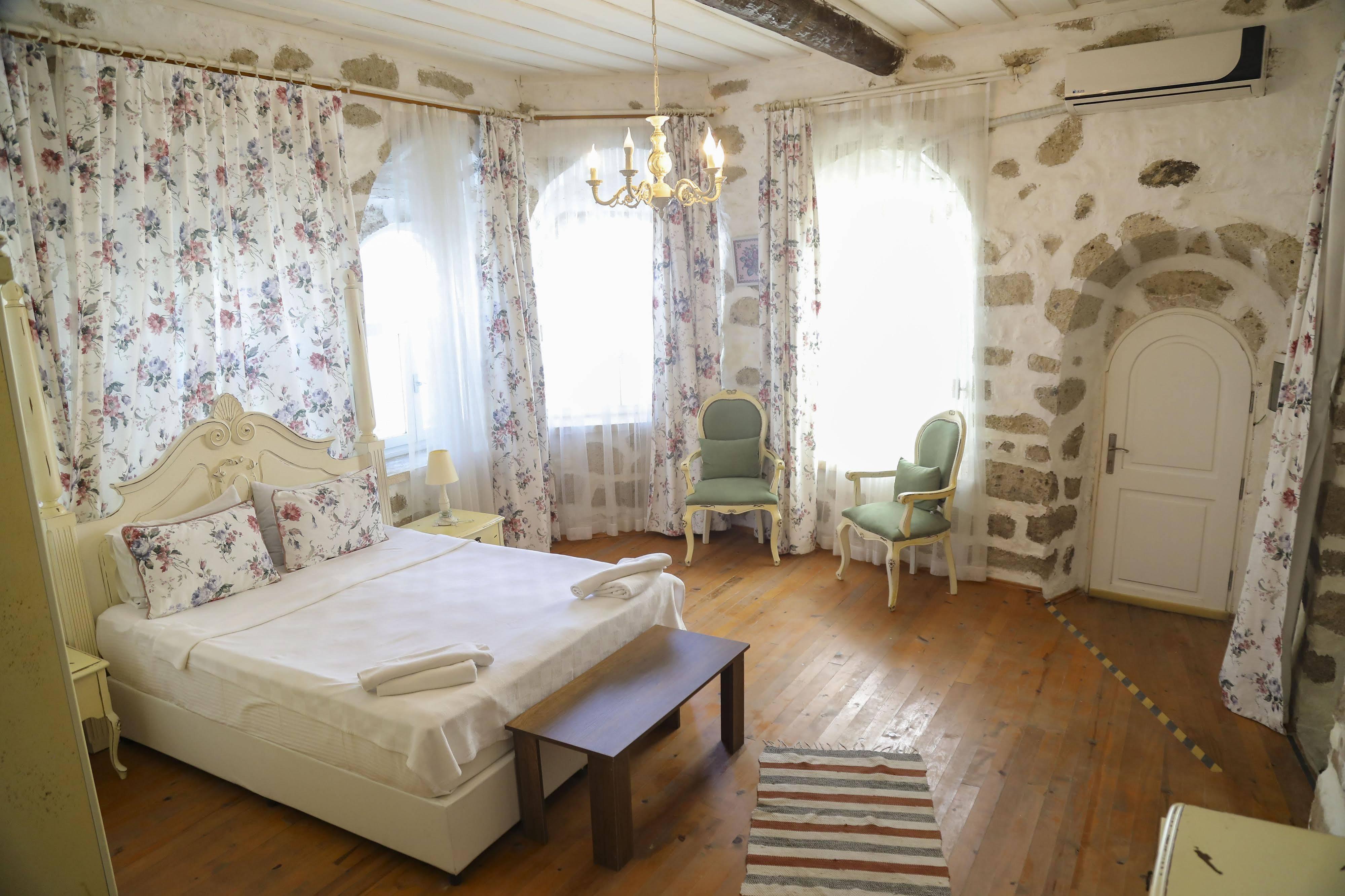 Sari Gelin Alacati Hotel Exterior photo