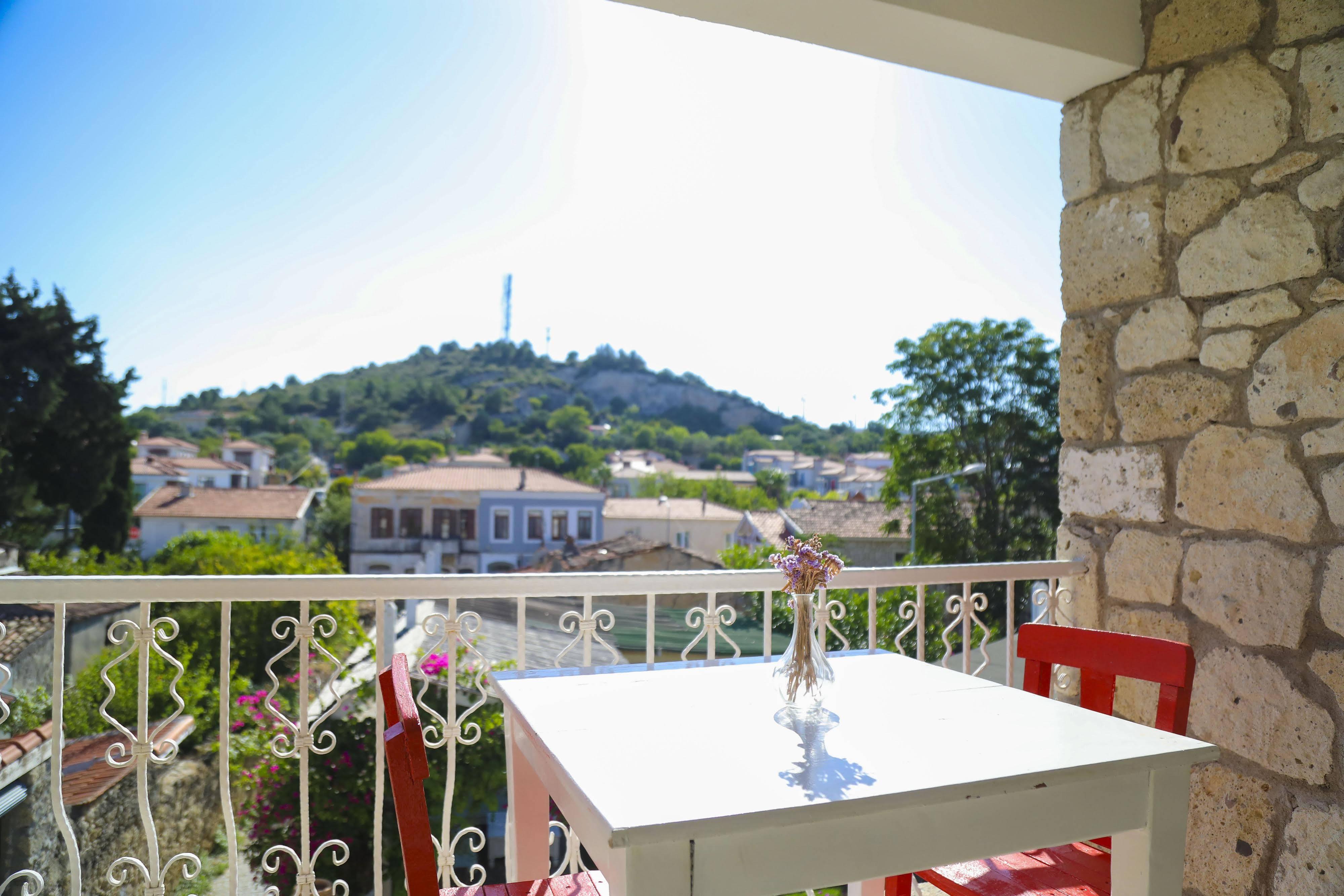 Sari Gelin Alacati Hotel Exterior photo